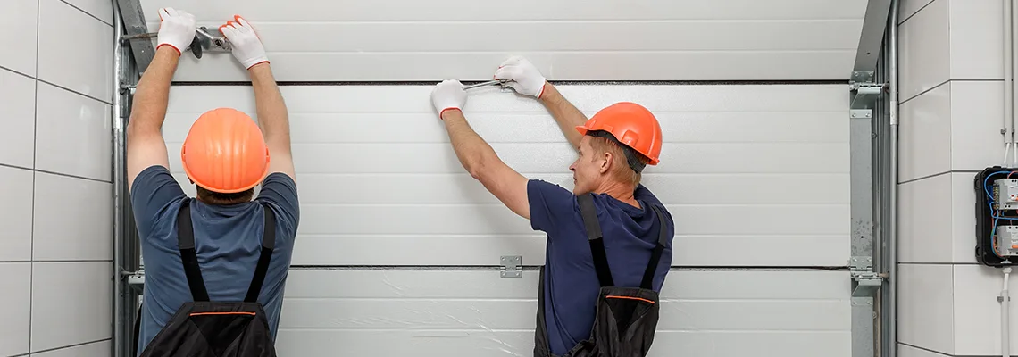 Driveway Garage Door Local Technicians in Decatur, Illinois