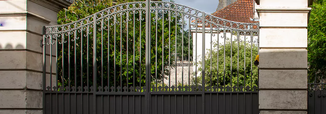 Wooden Swing Gate Repair in Decatur, IL